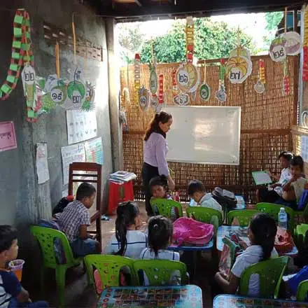 Au Cambodge, un tournant pour les écoles maternelles communautaires !