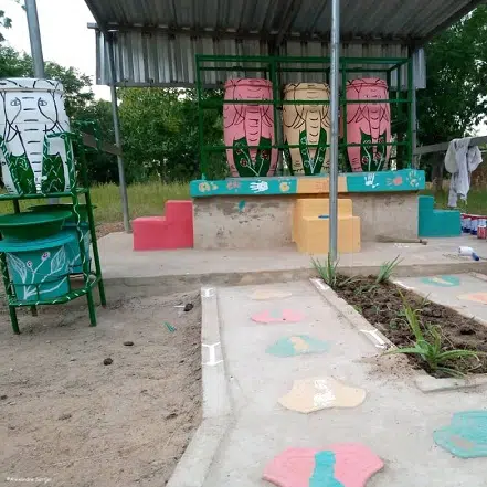 Mémoire d'éléphants, being tested in Burkina Faso