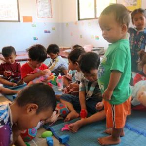 Enfants en crèche au Cambodge