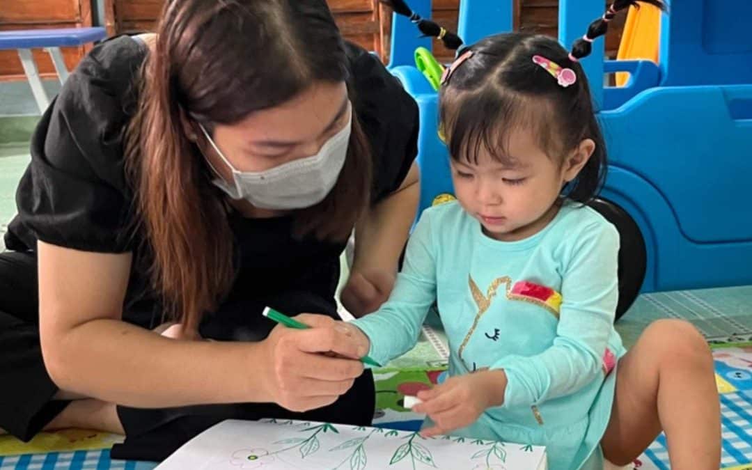 assistantes maternelles au Vietnam