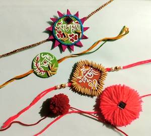 Des bijoux fabriqués par Tithi