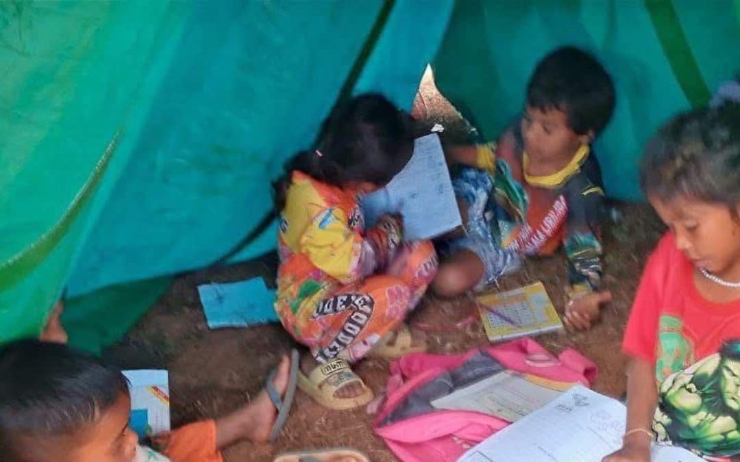 Play workshops for displaced children in Cambodia