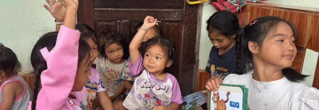 Enfants au Laos
