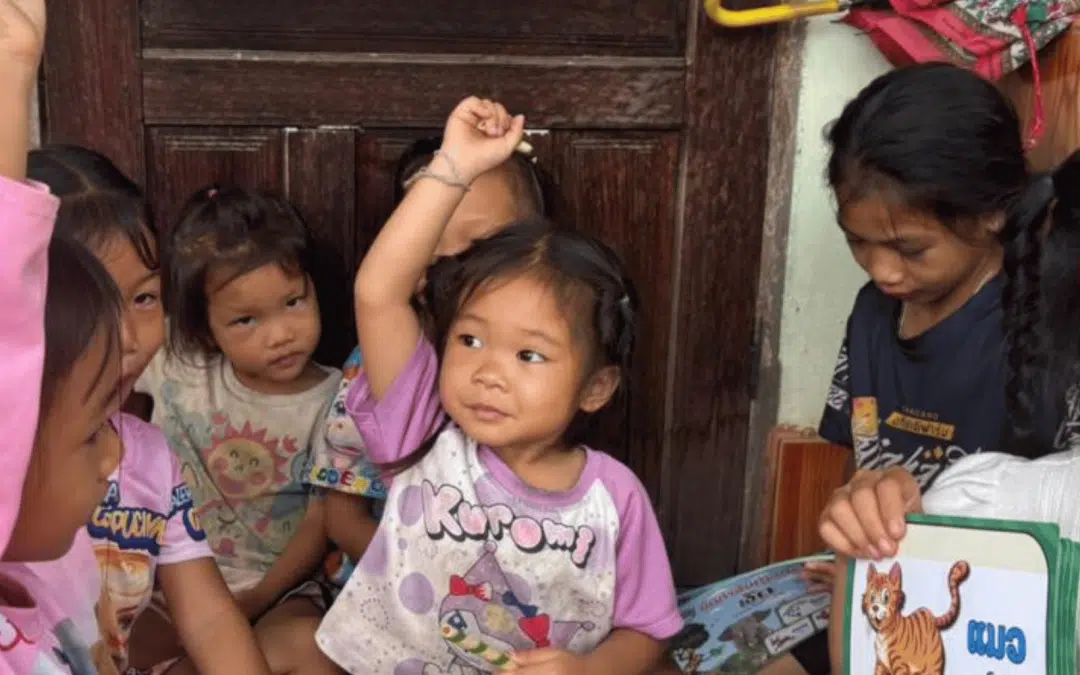 Children in Laos